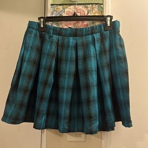 Plaid hot topic skirt